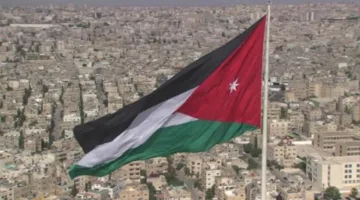 رئيس وفد الأردن، جعفر حسان، يصل إلى بغداد