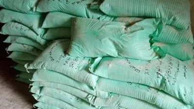 مصادرة 12 طن من الدقيق في قضايا التلاعب بأسعار الخبز المدعوم والحر مصادرة 12 طن من الدقيق في قضايا التلاعب بأسعار الخبز المدعوم والحر