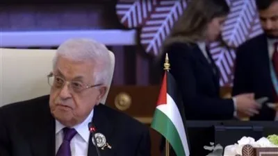 الرئيس الفلسطيني في قمة بغداد: القضية الفلسطينية تواجه تحديات وجودية وندعو للتوصل إلى استراتيجية عربية متكاملة للسلام الرئيس الفلسطيني في قمة بغداد: القضية الفلسطينية تواجه تحديات وجودية وندعو للتوصل إلى استراتيجية عربية متكاملة للسلام