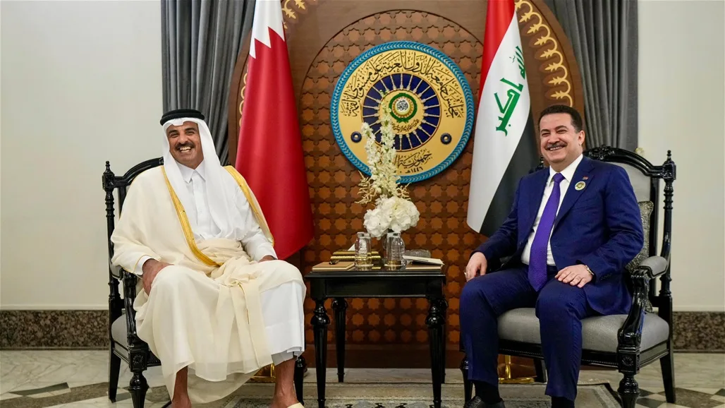 أمير قطر يعرب عن تقديره لجهود تنظيم القمة خلال لقائه مع المسؤولين السودانيين وما تضمنته من رسائل ومواقف. أمير قطر يعرب عن تقديره لجهود تنظيم القمة خلال لقائه مع المسؤولين السودانيين وما تضمنته من رسائل ومواقف.