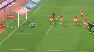 الدوري المصري الممتاز: ياو أنور يمنح البنك الأهلي التعادل أمام الأهلي في الدقيقة 45
