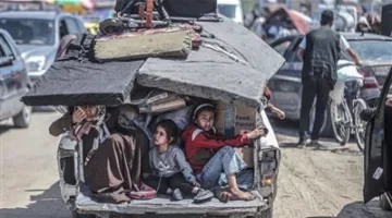 وزير الخارجية الألماني يندد بشن إسرائيل هجومها على غزة ويناشد بوقف فوري لإطلاق النار.