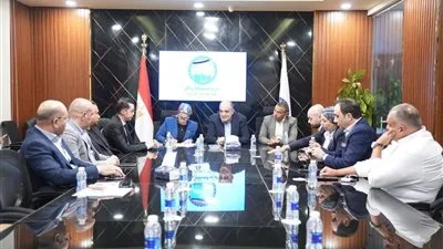 النائب محمد كمال مرعي: حزب “مستقبل وطن” يطلق خطة طموحة لدعم المشاريع الصغيرة والمتوسطة. النائب محمد كمال مرعي: حزب “مستقبل وطن” يطلق خطة طموحة لدعم المشاريع الصغيرة والمتوسطة.