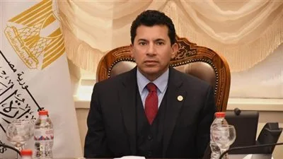 “لا يوجد من يستطيع تجاوز مصر” .. وزير الرياضة: السيسي أولى الشباب اهتمامًا غير مسبوق. “لا يوجد من يستطيع تجاوز مصر” .. وزير الرياضة: السيسي أولى الشباب اهتمامًا غير مسبوق.