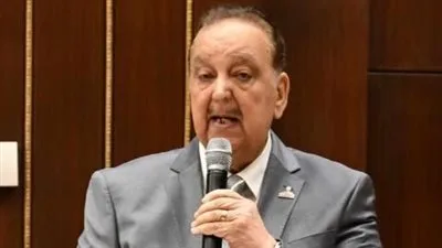 رئيس لجنة التعليم بمجلس الشيوخ: خطة التنمية تدعم القطاع الخاص، ولكن مخصصات المستشفيات ليست واقعية رئيس لجنة التعليم بمجلس الشيوخ: خطة التنمية تدعم القطاع الخاص، ولكن مخصصات المستشفيات ليست واقعية