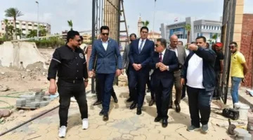 محافظ الدقهلية يزور موقع المرحلة الأولى من مشروع نادي المنصورة الرياضي في فرع جمصه