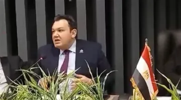 نائب التنسيقية أحمد مقلد في ندوة حزب الوعي: قرار المحكمة الدستورية بشأن الإيجارات القديمة يكشف العلاقة بين المستأجرين والملاك.