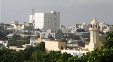 هجوم على قاعدة عسكرية في مقديشيو.. ومصر تعبر عن دعمها لصومال في مكافحة الإرهاب