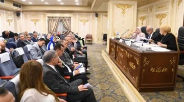 وزير الصحة وأربعة محافظين أمام البرلمان الأحد لمناقشة العدالة الصحية وإيجارات المساكن القديمة