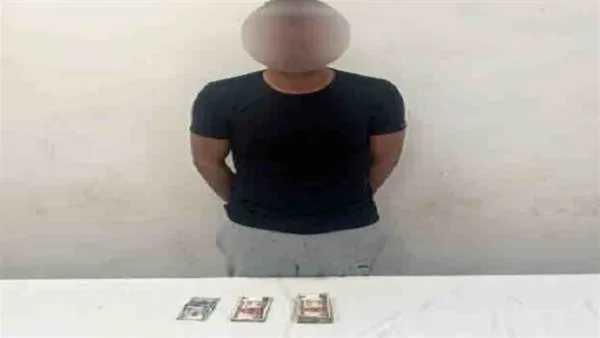 شخص عاطل يتظاهر بأنه مسؤول لسرقة أموال الأجانب في مدينة نصر | التفاصيل شخص عاطل يتظاهر بأنه مسؤول لسرقة أموال الأجانب في مدينة نصر | التفاصيل