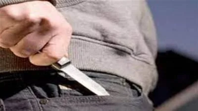 بسبب نزاعات زوجية.. رجل ي stab زوجته وأخيها في إحدى قرى الدقهلية بسبب نزاعات زوجية.. رجل ي stab زوجته وأخيها في إحدى قرى الدقهلية