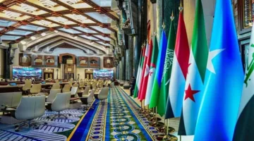 إيران تعبر عن عدم قبولها لمقررات قمة بغداد بشأن الجزر الثلاث.
