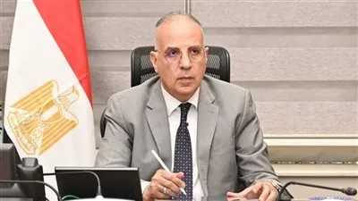 وزير الري يؤكد على أهمية مواصلة متابعة صيانة خزان أسوان والالتزام بالجداول الزمنية المحددة وزير الري يؤكد على أهمية مواصلة متابعة صيانة خزان أسوان والالتزام بالجداول الزمنية المحددة