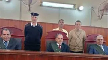 «محكمة جنايات المنيا» تؤجل إعادة محاكمة 25 متهماً بسبب إضراب المحامين