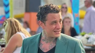 أحمد الفيشاوي يثير حماس الجمهور بمشاريعه الجديدة: “ستكون هناك مفاجأة كبيرة” أحمد الفيشاوي يثير حماس الجمهور بمشاريعه الجديدة: “ستكون هناك مفاجأة كبيرة”