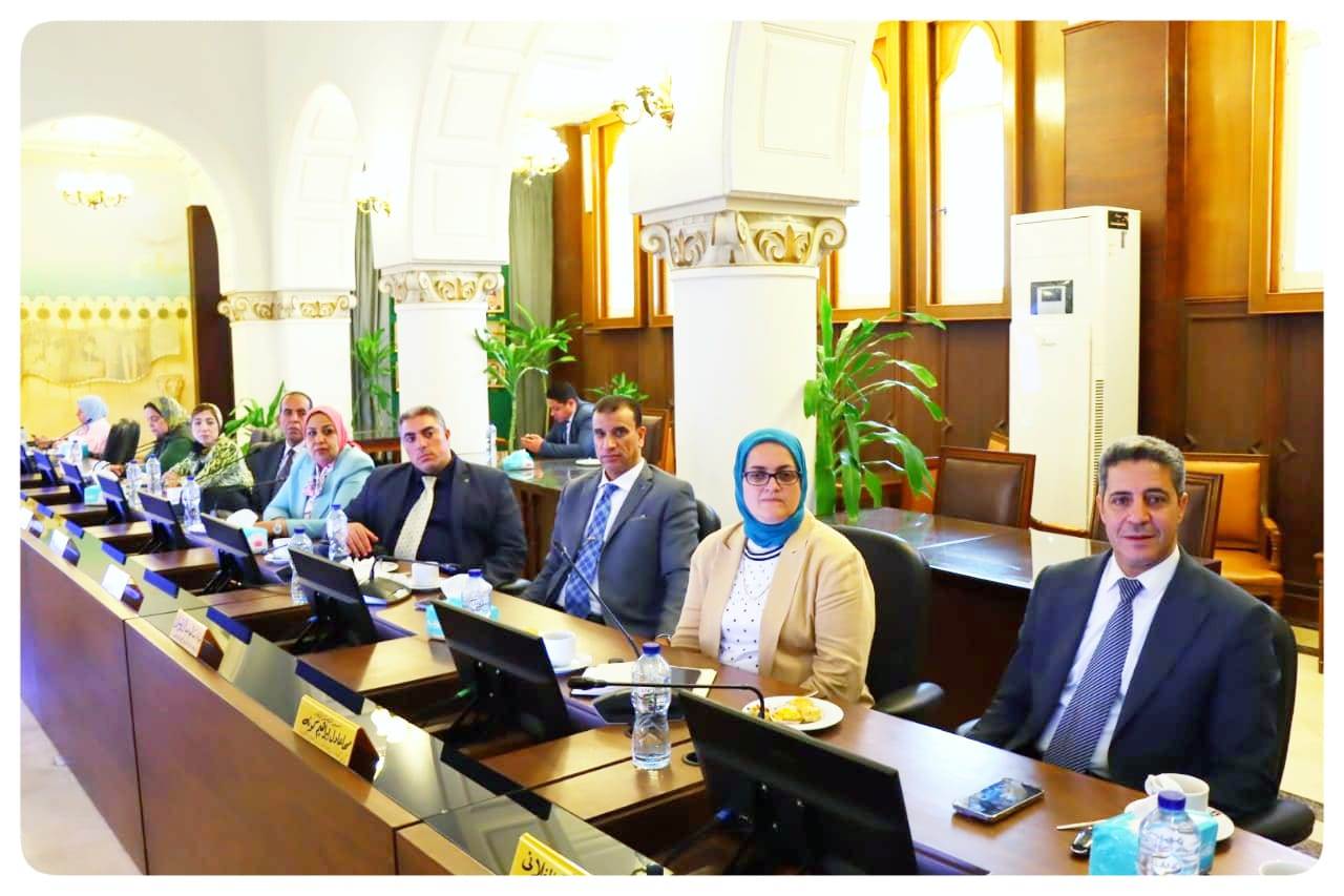 مجلس شؤون التعليم والطلاب بجامعة الإسكندرية يشيد بانتظام امتحانات الفصل الدراسي الثاني