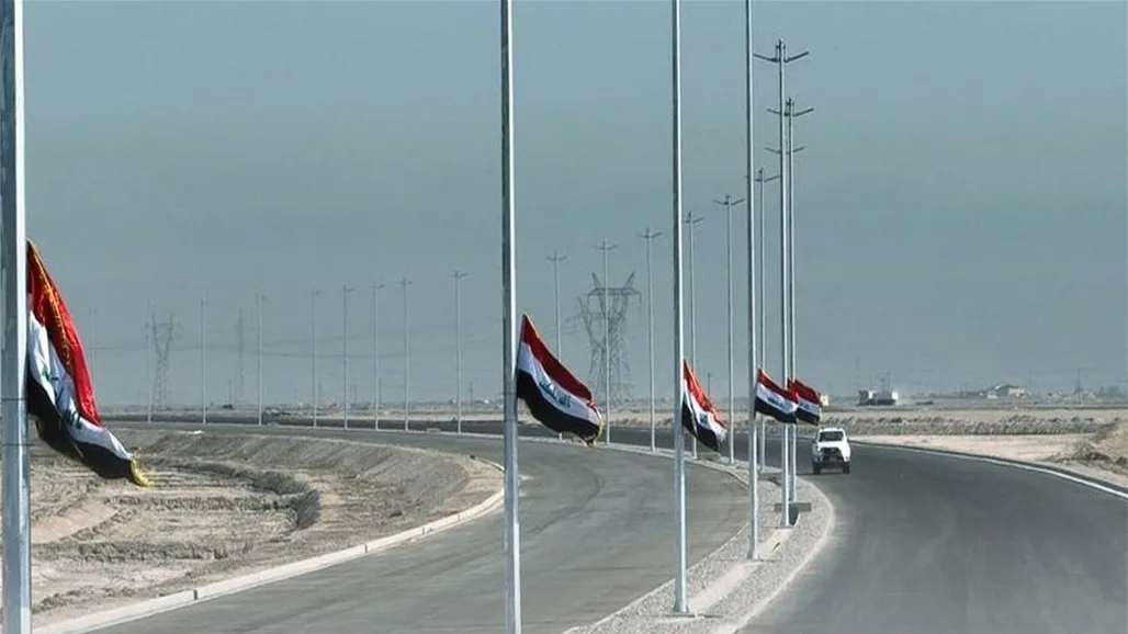 التجارة تُعلن إنجاز الطريق الموصل بين ميناء الفاو وأم قصر التجارة تُعلن إنجاز الطريق الموصل بين ميناء الفاو وأم قصر