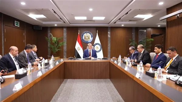وزير البترول: «الفرعونية للبترول» أنجزت 117% من خطة الإنتاج المعتمدة بالكامل وزير البترول: «الفرعونية للبترول» أنجزت 117% من خطة الإنتاج المعتمدة بالكامل