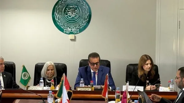 تعيين خالد عبد الغفار بالإجماع رئيسًا للمكتب التنفيذي للمجلس الوزاري العربي للصحة تعيين خالد عبد الغفار بالإجماع رئيسًا للمكتب التنفيذي للمجلس الوزاري العربي للصحة