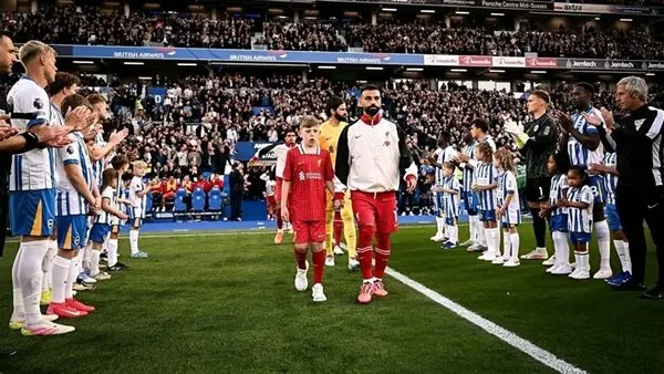 ليفربول يتكبد هزيمة أمام برايتون في مباراة خارج أرضه وصلاح يلعب مباراته رقم 300 في الدوري الممتاز. ليفربول يتكبد هزيمة أمام برايتون في مباراة خارج أرضه وصلاح يلعب مباراته رقم 300 في الدوري الممتاز.