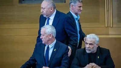 «إسرائيل والنازيون الجدد».. تصريحات جولان تثير استياء اليمين المتطرف ودعوات لمقاضاته «إسرائيل والنازيون الجدد».. تصريحات جولان تثير استياء اليمين المتطرف ودعوات لمقاضاته