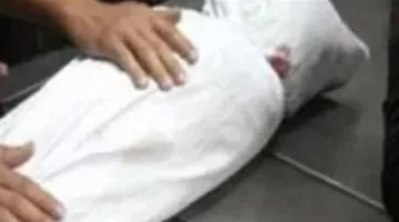 عنوان محزن: شاب يفقد حياته أسفل رافعة سيارة بعد أيام من وفاة والدته
