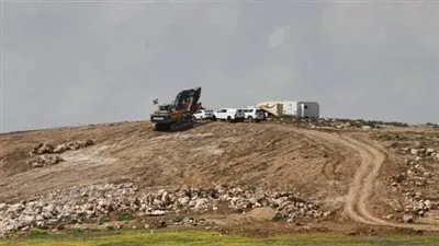 بريطانيا تفرض عقوبات على إسرائيل وتعلق المفاوضات حول اتفاقية التجارة الحرة معها.