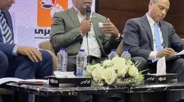 باسل عادل في ندوة “الشباب في منطقة مضطربة”: أهمية التركيز على التدريب العملي والتفاعل مع جميع الشباب في مختلف المحافظات.