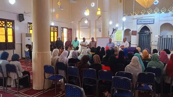 الوادي الجديد: استمرار المراجعات النهائية لطلاب المرحلة الإعدادية في المساجد الوادي الجديد: استمرار المراجعات النهائية لطلاب المرحلة الإعدادية في المساجد