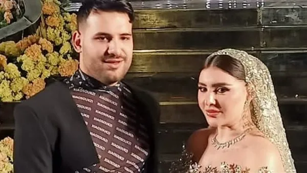 شخص مسلم يسبب جدلاً بزيه في حفل زفافه.. استعرض الصور شخص مسلم يسبب جدلاً بزيه في حفل زفافه.. استعرض الصور