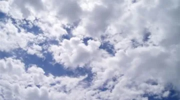 كتلة هوائية باردة تصل العراق خلال الأيام المقبلة.. أجواء معتدلة غير مألوفة تكسّر حرّ الصيف