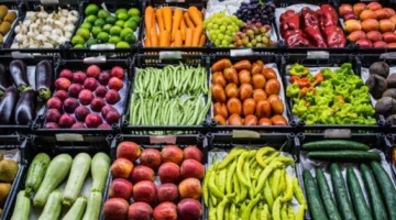 أسعار الخضار والفواكه في سوق العبور ليوم الأربعاء 21 مايو 2025
