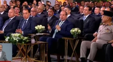 الرئيس السيسي: قلة الموارد المالية تعد عائقًا أساسيًا أمام استصلاح الأراضي وتحقيق المشاريع الوطنية