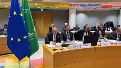 وزير الخارجية: ضرورة تعزيز التعاون بين الاتحادين الأوروبي والإفريقي لمواجهة الإرهاب وتعزيز الأمن البحري وزير الخارجية: ضرورة تعزيز التعاون بين الاتحادين الأوروبي والإفريقي لمواجهة الإرهاب وتعزيز الأمن البحري