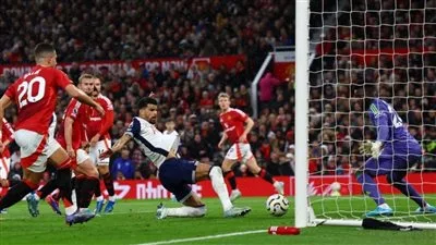 التوقعات لتشكيلة مباراة توتنهام ضد مانشستر يونايتد في نهائي الدوري الأوروبي التوقعات لتشكيلة مباراة توتنهام ضد مانشستر يونايتد في نهائي الدوري الأوروبي