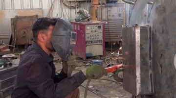 النجف… مصانع إنتاج الصهاريج تُغلق أبوابها بعد سنوات من العمل الدؤوب.