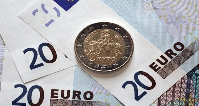 سعر اليورو مقابل الجنيه اليوم الأربعاء 21 مايو 2025 سعر اليورو مقابل الجنيه اليوم الأربعاء 21 مايو 2025