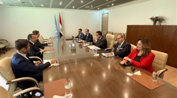 وزير الصحة يجتمع برئيس شركة GKSD القابضة للاستثمار لمناقشة آخر تطورات التعاون في مجالات طبية متعددة