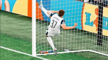 توتنهام يتوج بلقب الدوري الأوروبي في ليلة انهيار مانشستر يونايتد