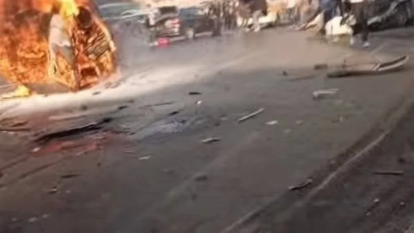 مقتل وإصابة 17 فردًا في حادث تصادم 7 سيارات على الدائري في البساتين | صور مقتل وإصابة 17 فردًا في حادث تصادم 7 سيارات على الدائري في البساتين | صور