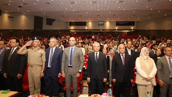 رئيس جامعة المنيا يشارك في مهرجان حصاد كلية التربية النوعية للاحتفاء بإنجازات الطلبة رئيس جامعة المنيا يشارك في مهرجان حصاد كلية التربية النوعية للاحتفاء بإنجازات الطلبة