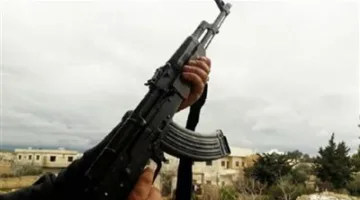 قنا: مقتل شاب جراء إطلاق النار بسبب ثأر قديم.. و4 إصابات في حادث تصادم بين سيارتين خاصتين.
