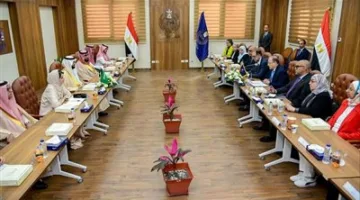 الهيئتان المصرية والسعودية للغذاء والدواء تستعرضان سبل تعزيز التعاون الصناعي وتنسيق الجهود التنظيمية