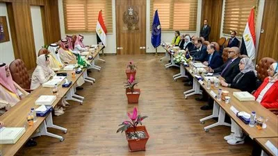 الهيئتان المصرية والسعودية للغذاء والدواء تستعرضان سبل تعزيز التعاون الصناعي وتنسيق الجهود التنظيمية