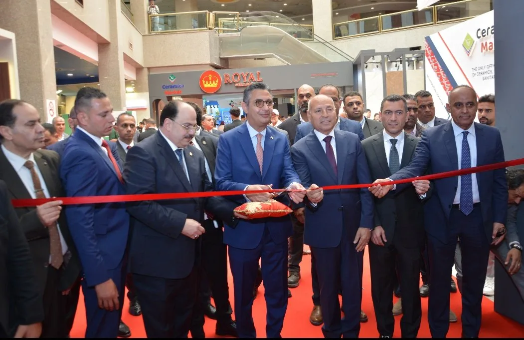 وزير التموين ومحافظ القاهرة يطلقان فعاليات معرض “سيراميكا ماركت 2025” ومعرض “هومكس” لتجهيزات المنزل. وزير التموين ومحافظ القاهرة يطلقان فعاليات معرض “سيراميكا ماركت 2025” ومعرض “هومكس” لتجهيزات المنزل.