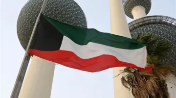 سحب الجنسیة من 1292 فردًا في الكويت