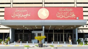 بعضها يمثل شخصيات بارزة: تفكك وفوضى تؤثر على أحزاب سياسية