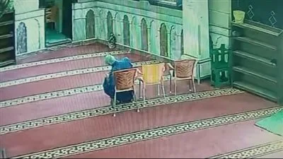حسن الختام.. وفاة رجل مسن أثناء أداء الصلاة في مسجد السلام بالمحلة حسن الختام.. وفاة رجل مسن أثناء أداء الصلاة في مسجد السلام بالمحلة
