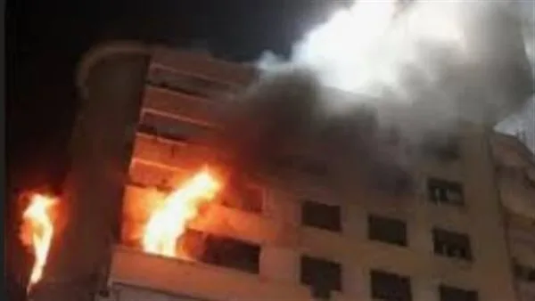 قوات الدفاع المدني تخمد حريقاً في شقة سكنية بالعجوزة قوات الدفاع المدني تخمد حريقاً في شقة سكنية بالعجوزة