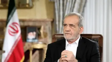 الرئيس الإيراني يلتقي بأربعة محافظين في منطقة كردستان